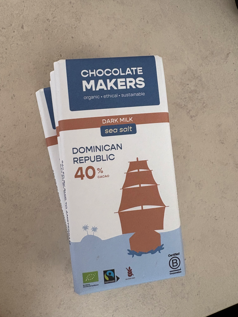 [02010531] Chocolatemakers Tres Hombres milk 40% sea salt