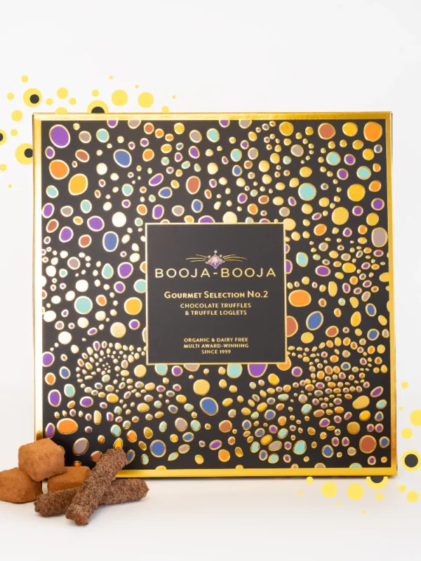Doos met Booja-Booja chocoladetruffels en -logjes.